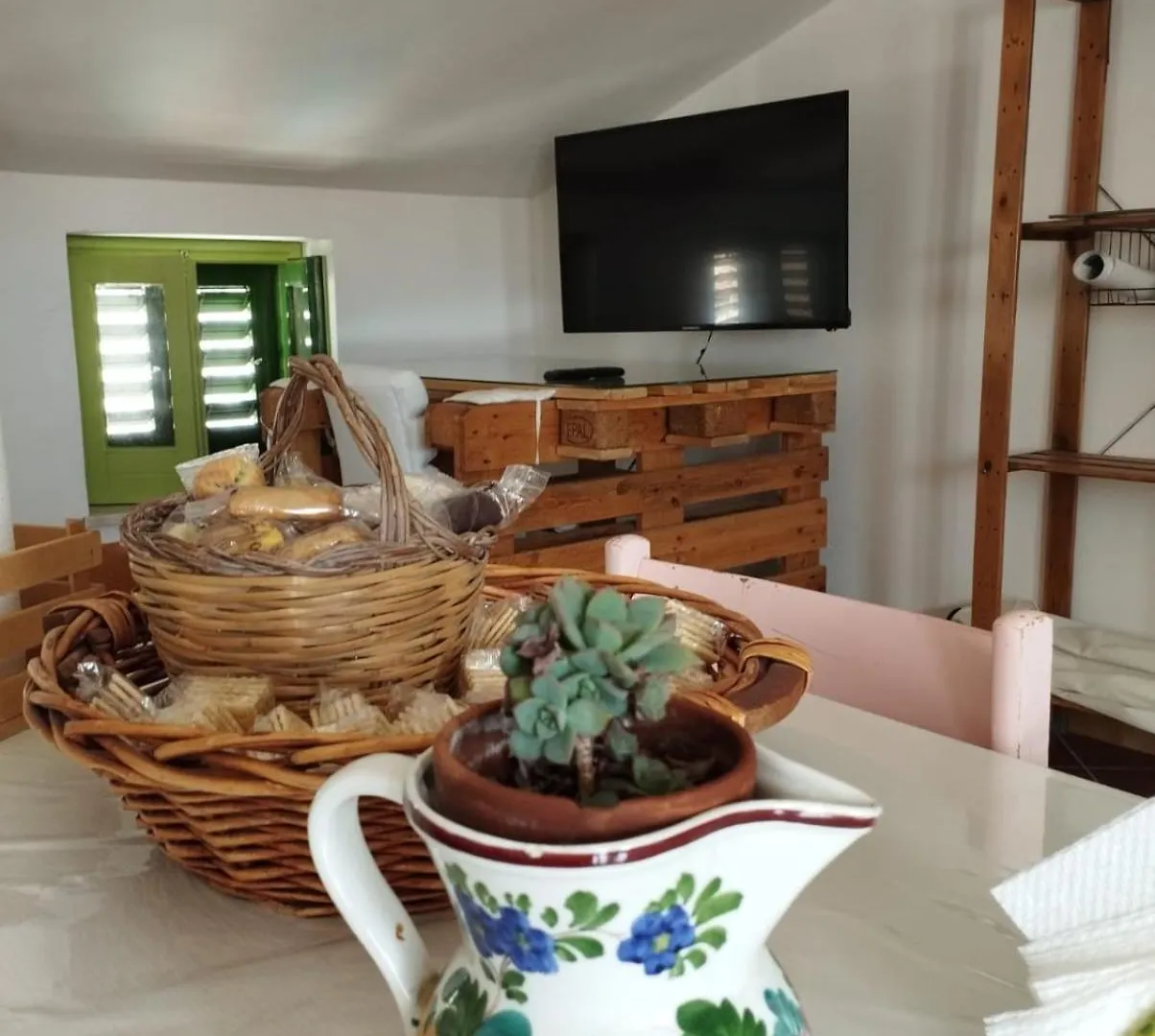 Ficodindia Rooms Sortino 0*,  Italy
